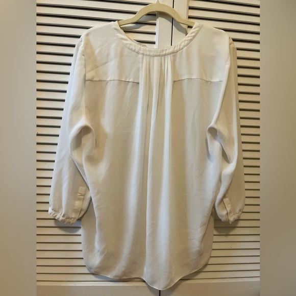 NYDJ Off White Blouse 3/4 Sleeve Size Large - Picture 3 of 5
